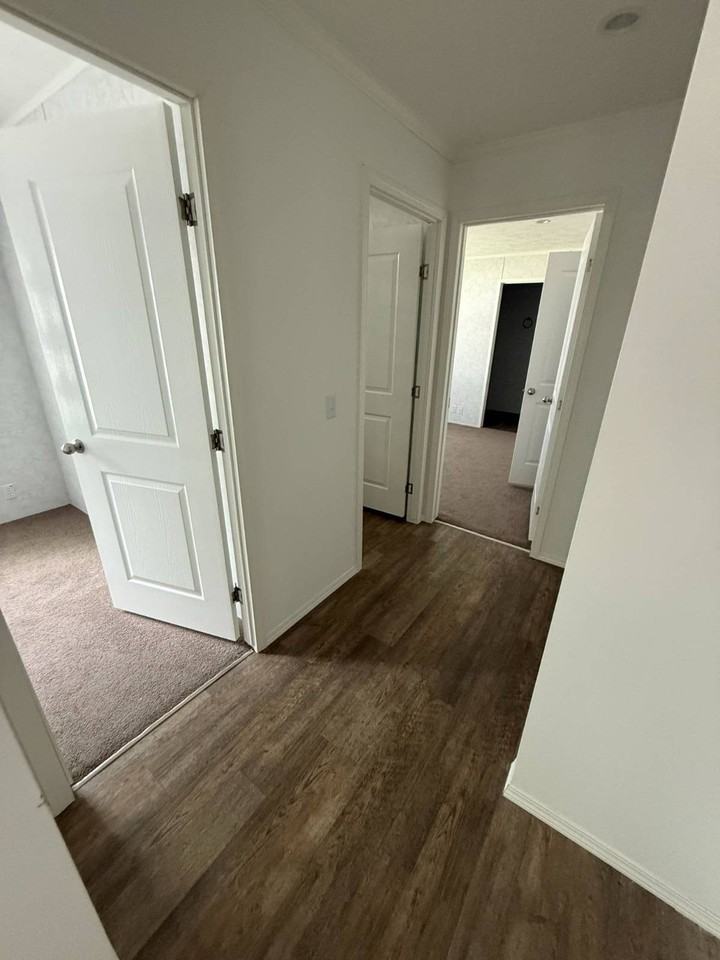 93 Curts Ln - Photo 4 of 8
