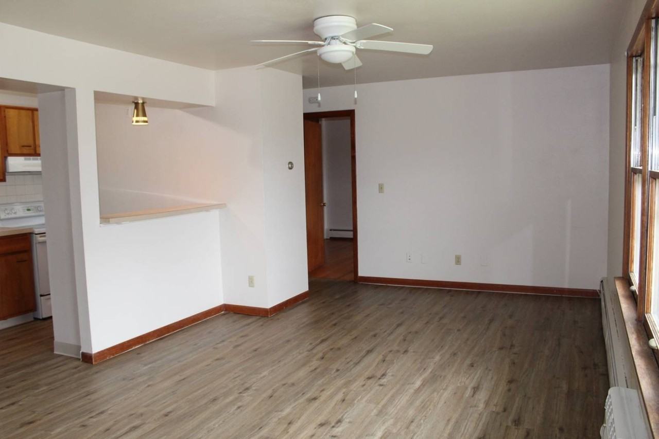 1321 Maple Dr #204 - Photo 5 of 6