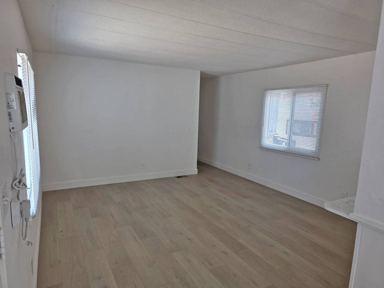 515 River Rd #17 - Photo 4 of 9