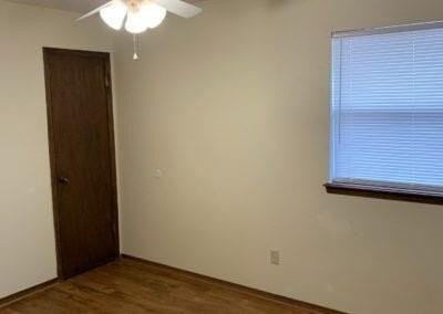 201 Barrett Pl - Photo 6 of 16
