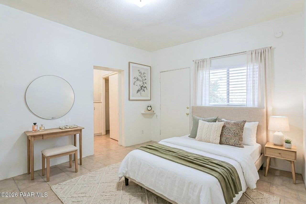 2450 N Treat Ave #2454 - Photo 5 of 8