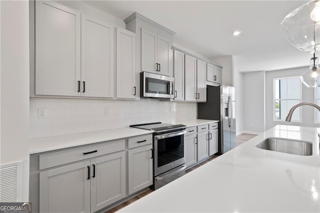 2676 Creek View Ter Nw - Photo 5 of 31
