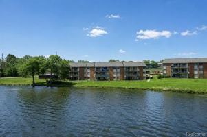 featured image of 1928 Klingensmith Rd #63C