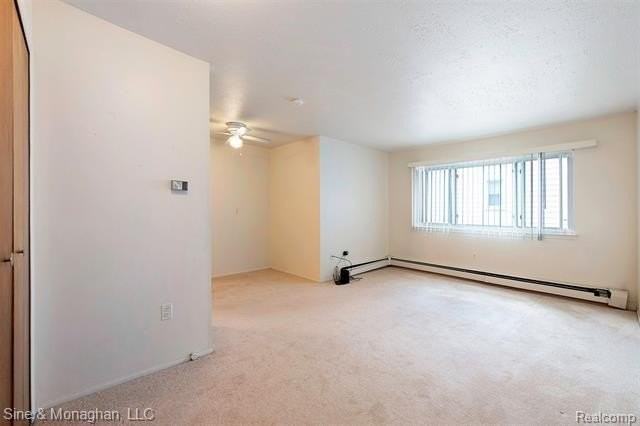 525 E Woodland St - Photo 2 of 7
