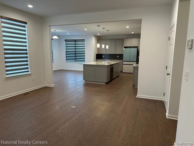 51051 Baileys Lndg - Photo 7 of 36