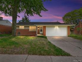 29242 Barkley St - Photo 1 of 1