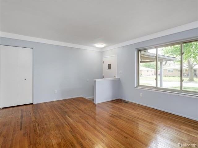 29242 Barkley St - Photo 3 of 19