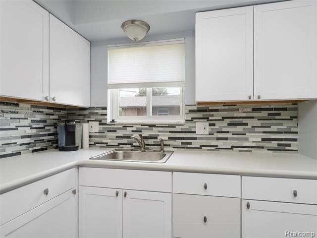 29242 Barkley St - Photo 6 of 19