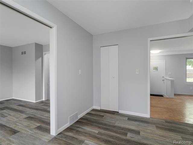 29242 Barkley St - Photo 7 of 19