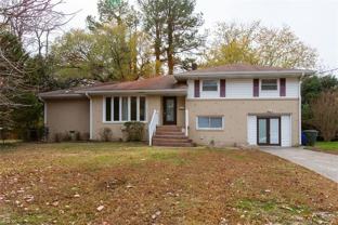 10 Warren Dr - Photo 1 of 1