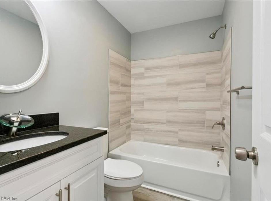 1321 Drexel Cir - Photo 5 of 7