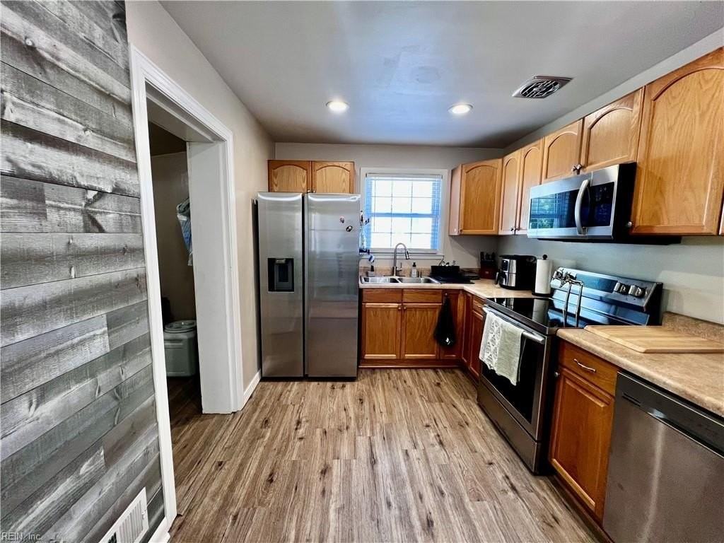 1114 Woodland Terrace Dr - Photo 7 of 25