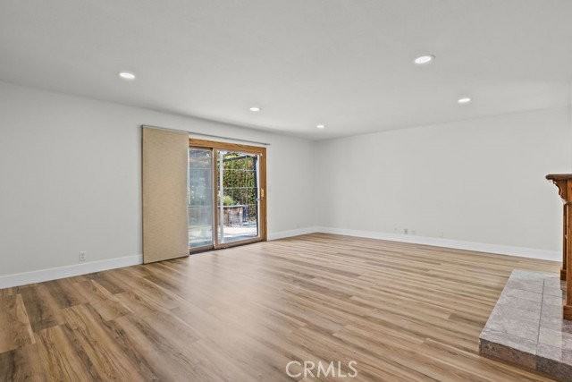5952 Par Cir - Photo 3 of 8
