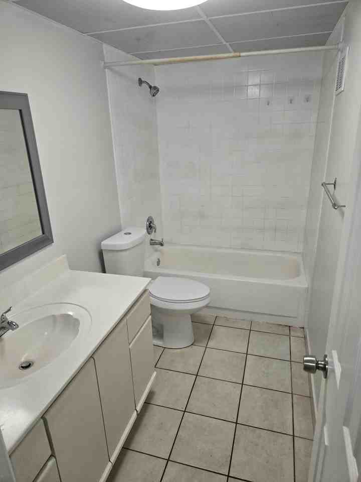 3714 Sw 60th Ter #28 - Photo 6 of 9