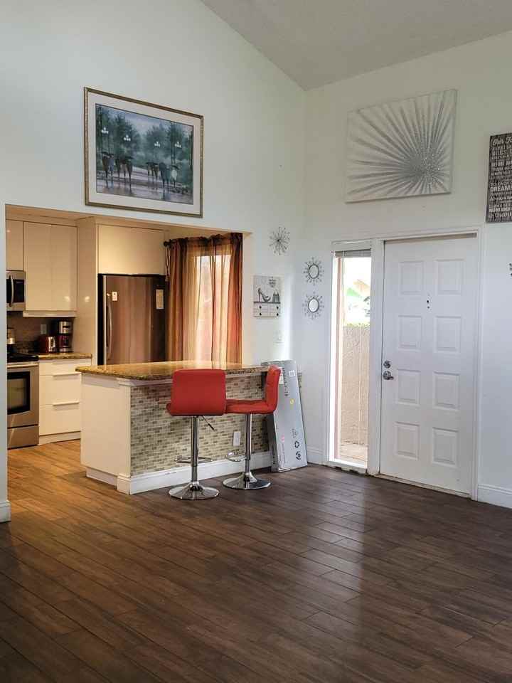 3605 Nw 21st Ct - Photo 7 of 38