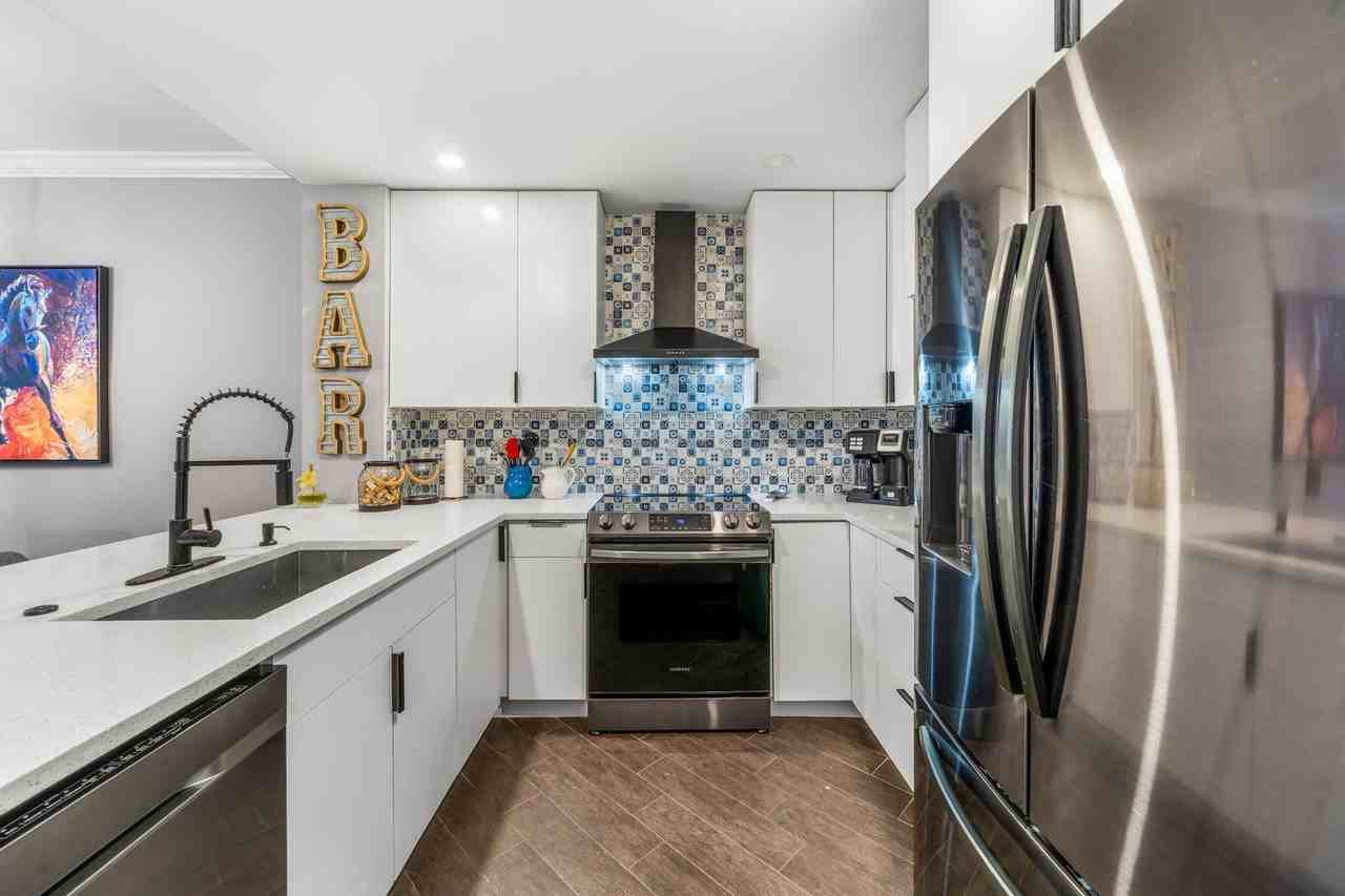 11771 Saint Andrews Pl #101 - Photo 5 of 35