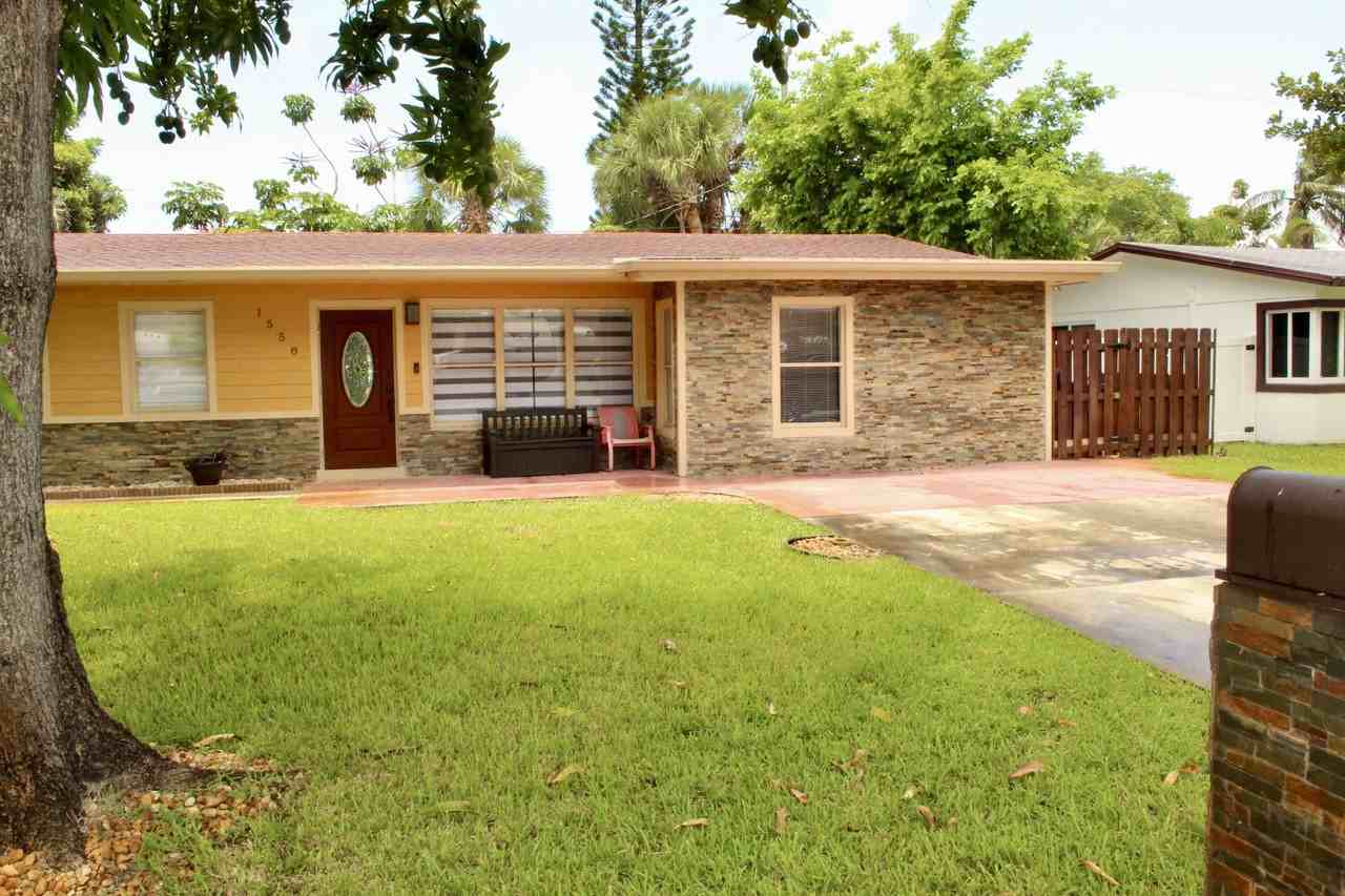 1558 Ne 30th St - Photo 2 of 35