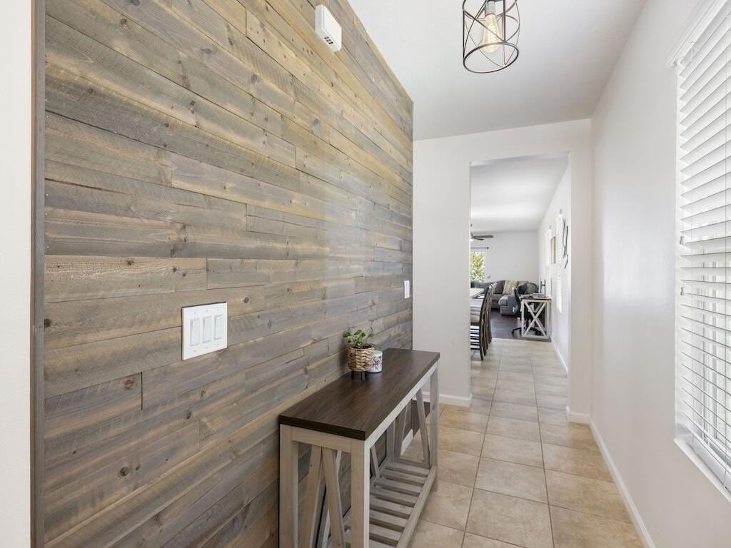 10057 Sw Newberry Ave - Photo 4 of 18
