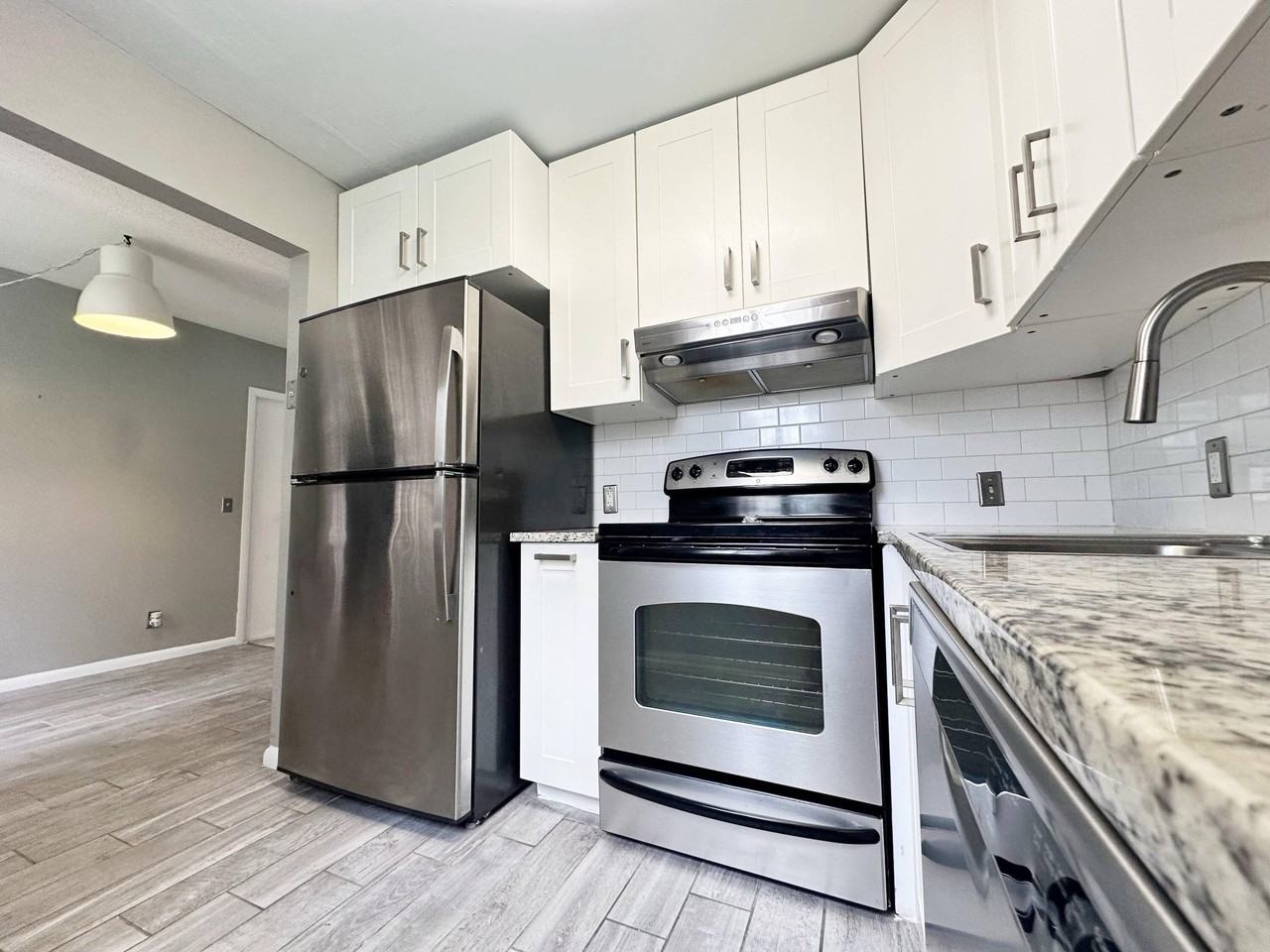 144 Mansfield D #D - Photo 2 of 14