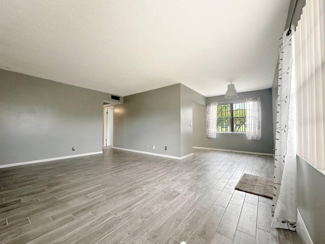 144 Mansfield D #D - Photo 4 of 14