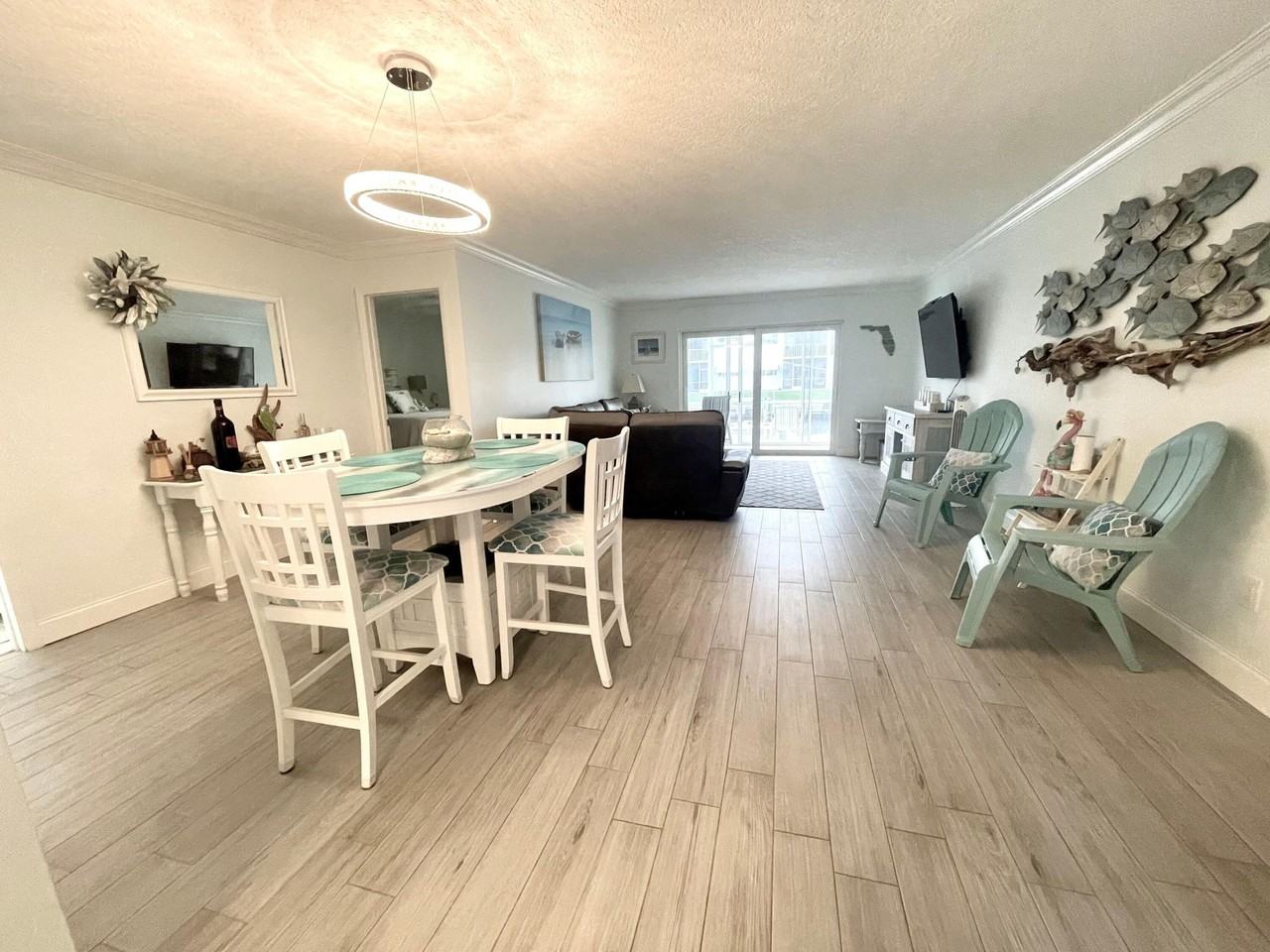 121 Wettaw Ln #116 - Photo 3 of 17