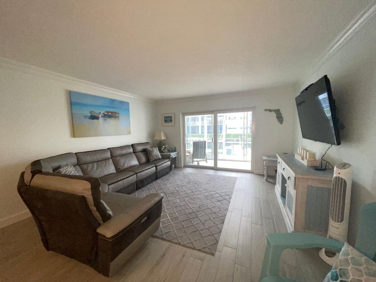121 Wettaw Ln #116 - Photo 6 of 17