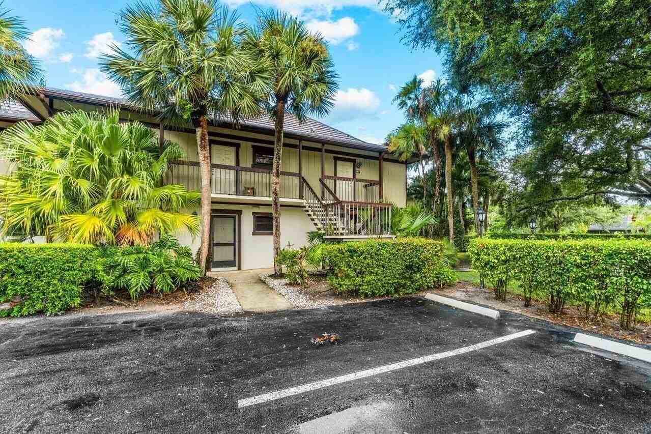 13334 Polo Club Rd #207 - Photo 7 of 22
