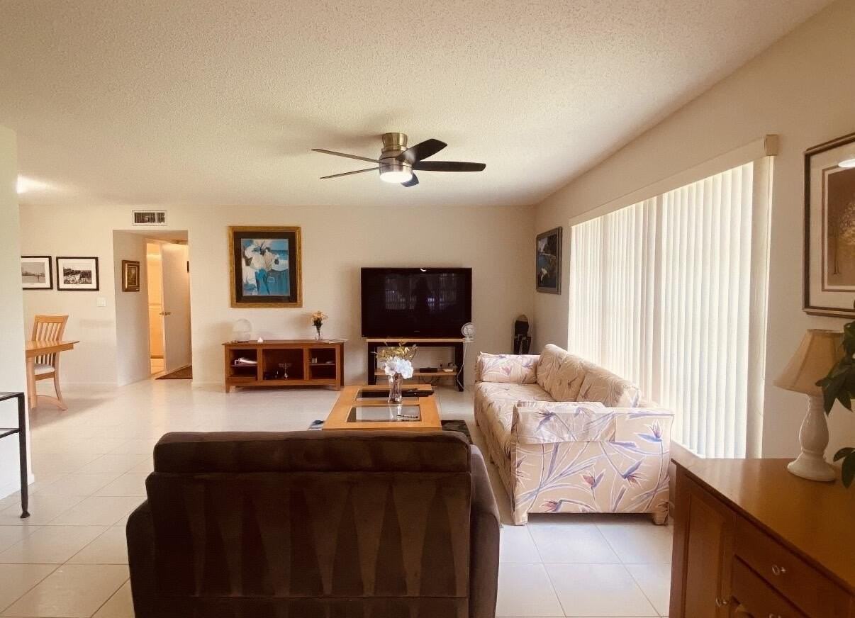 5126 Lakefront Blvd #D - Photo 4 of 28