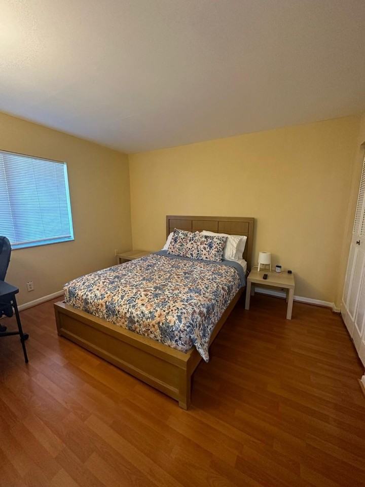 2828 Casita Way #1020 - Photo 4 of 14