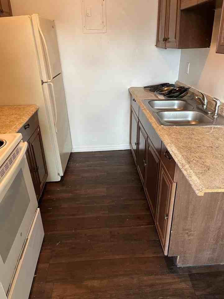 4140 Nw 30th Ter - Photo 2 of 6