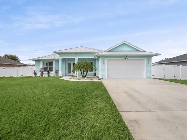 2420 Se Rock Springs Dr - Photo 2 of 8