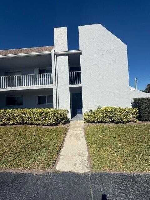 2900 Sw 22nd Ave #5110 - Photo 5 of 36