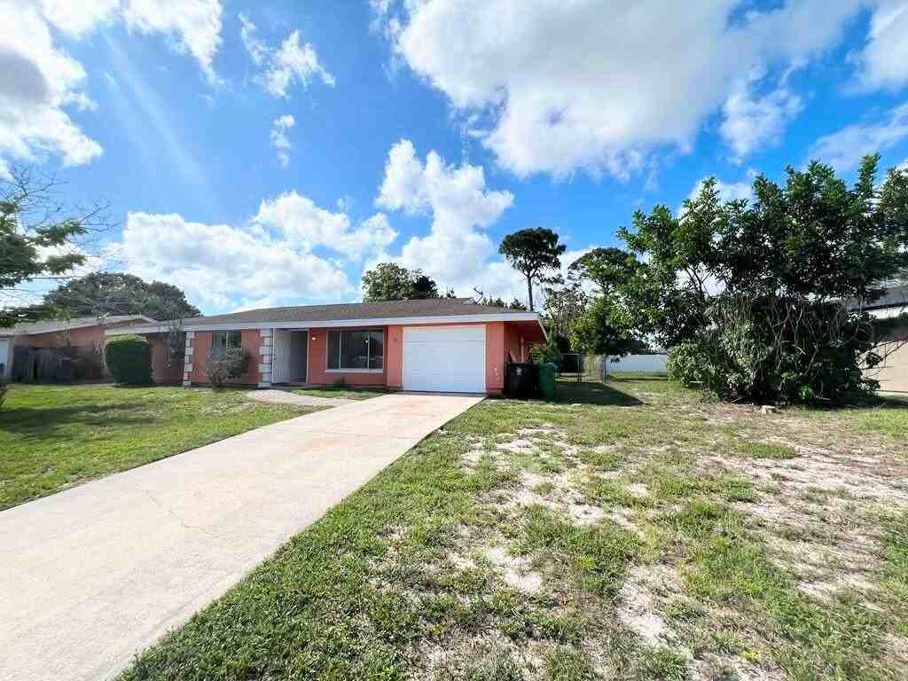 311 Sw Homeland Rd