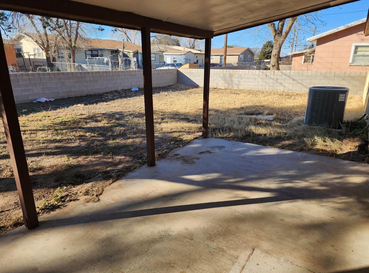 112 Oklahoma Dr #1 - Photo 4 of 5