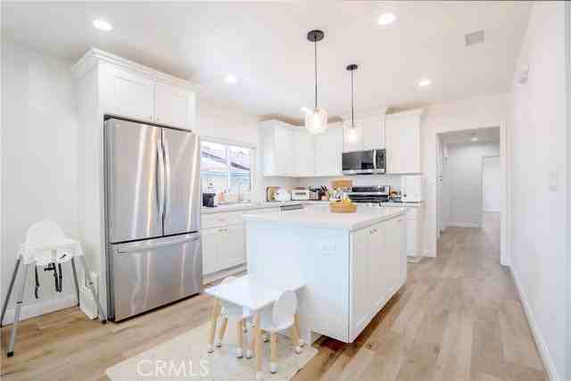 3417 Merced St - Photo 2 of 8