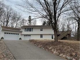 20515 Manor Rd - Photo 1 of 1