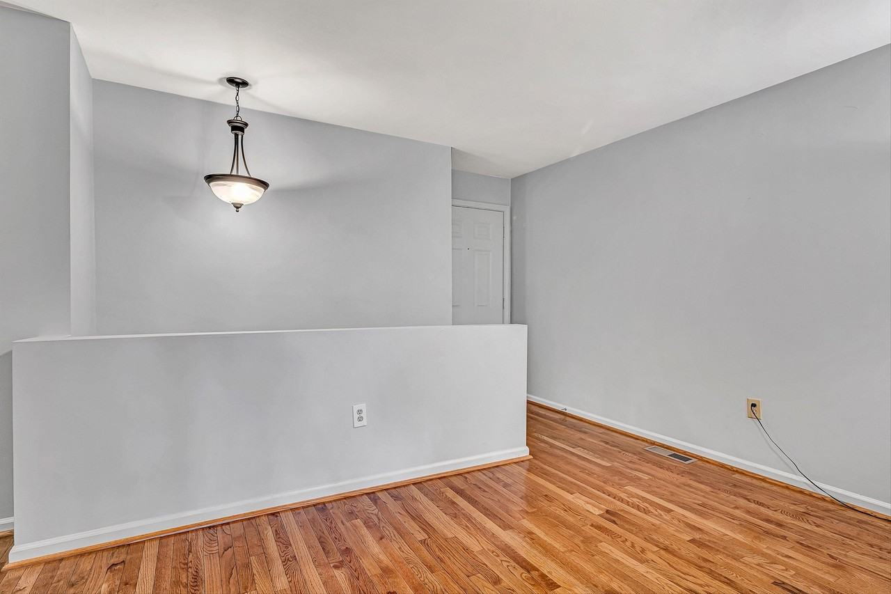 3273 Forest Ridge Rd - Photo 5 of 27