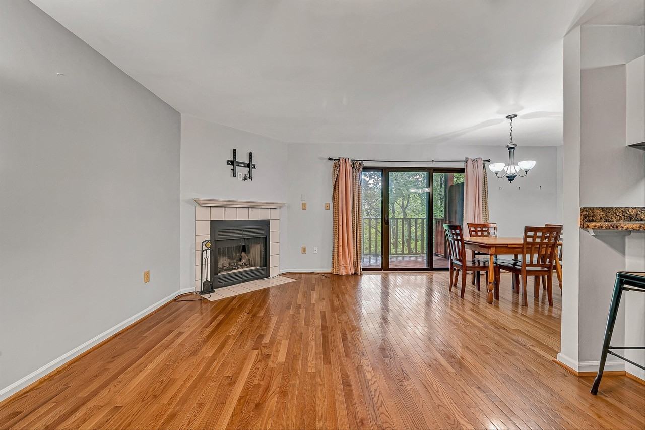 3273 Forest Ridge Rd - Photo 6 of 27