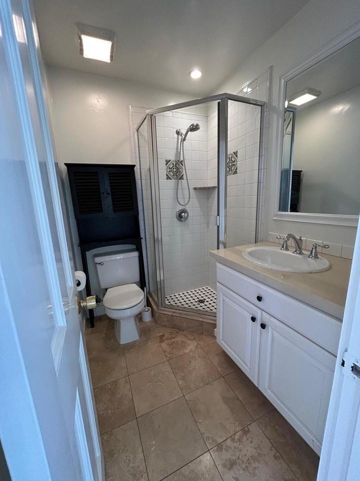 810 E Canon Perdido St #A - Photo 6 of 12