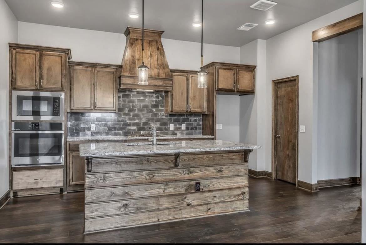 5915 N Emerald - Photo 4 of 23