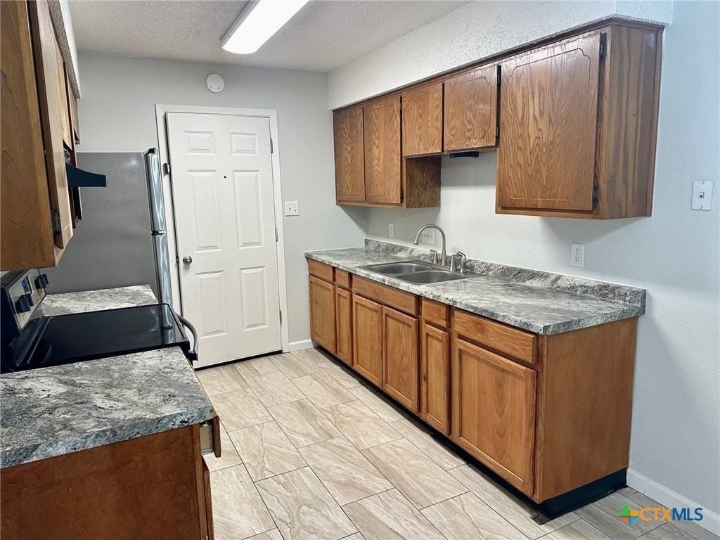 1307 Barbara Dr #B - Photo 5 of 31