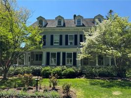featured image of 141 Narragansett Ave #2B