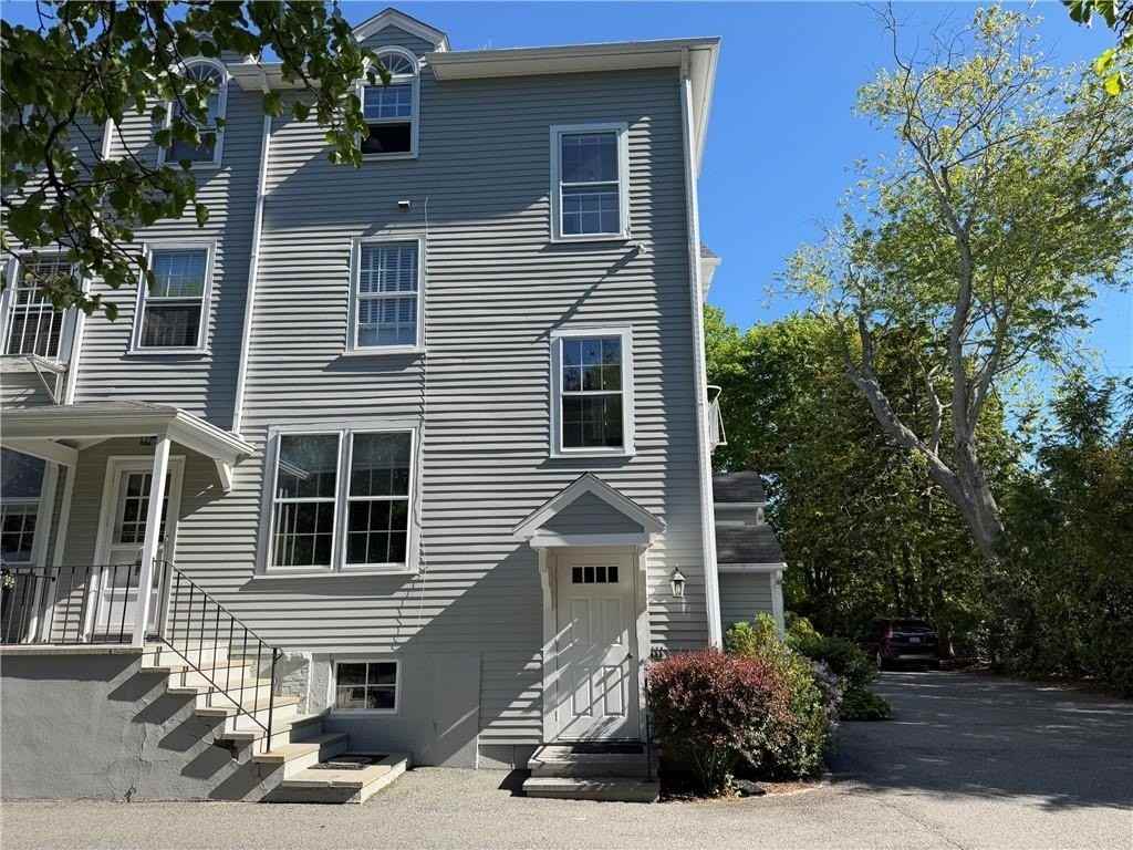 141 Narragansett Ave #2B - Photo 6 of 19