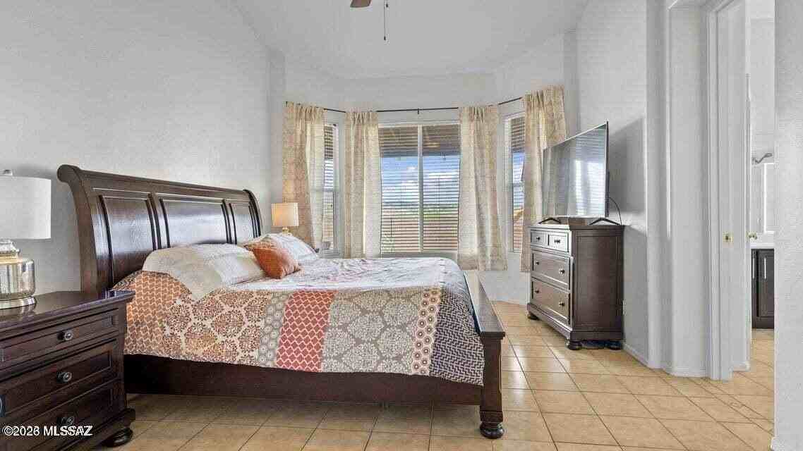 401 Via Capri - Photo 6 of 10
