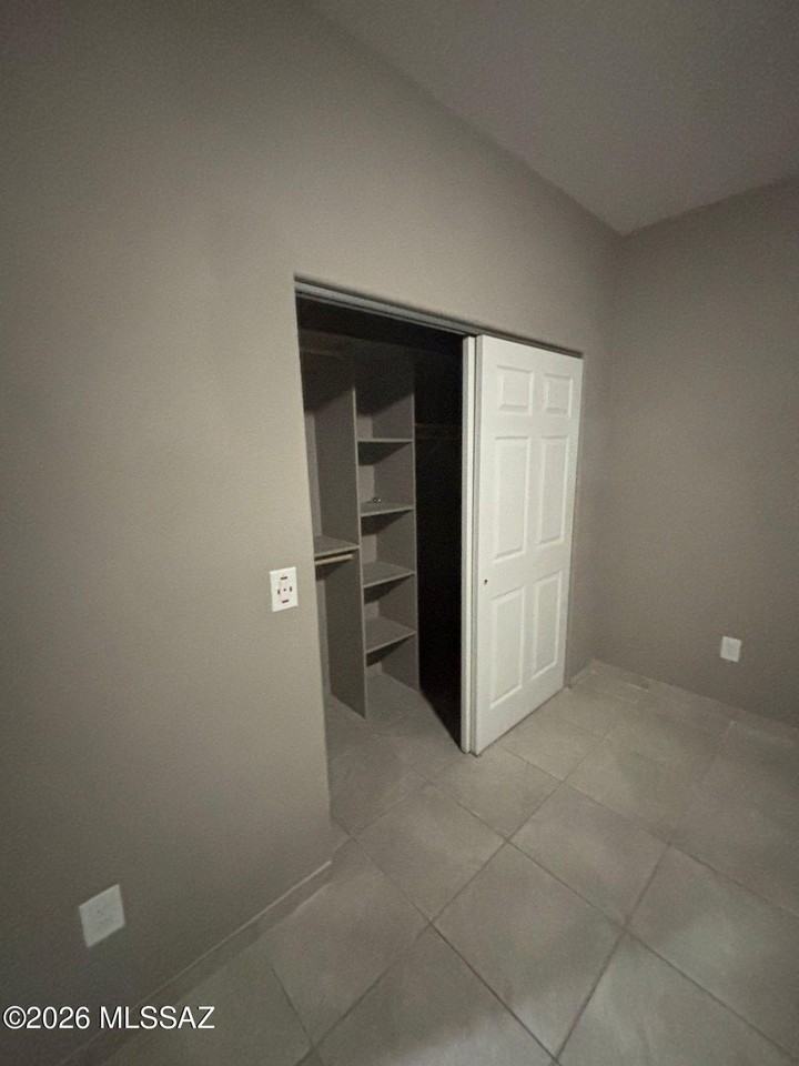120 E 25th St #2 - Photo 5 of 10