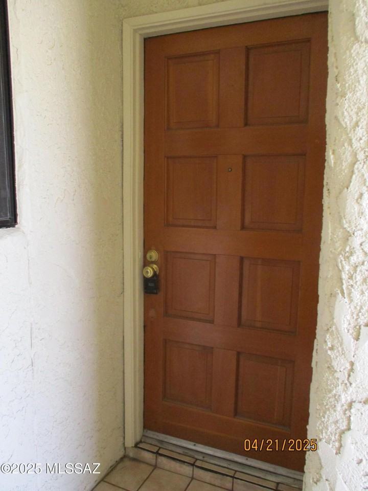 8712 E Terrace Pl - Photo 6 of 29
