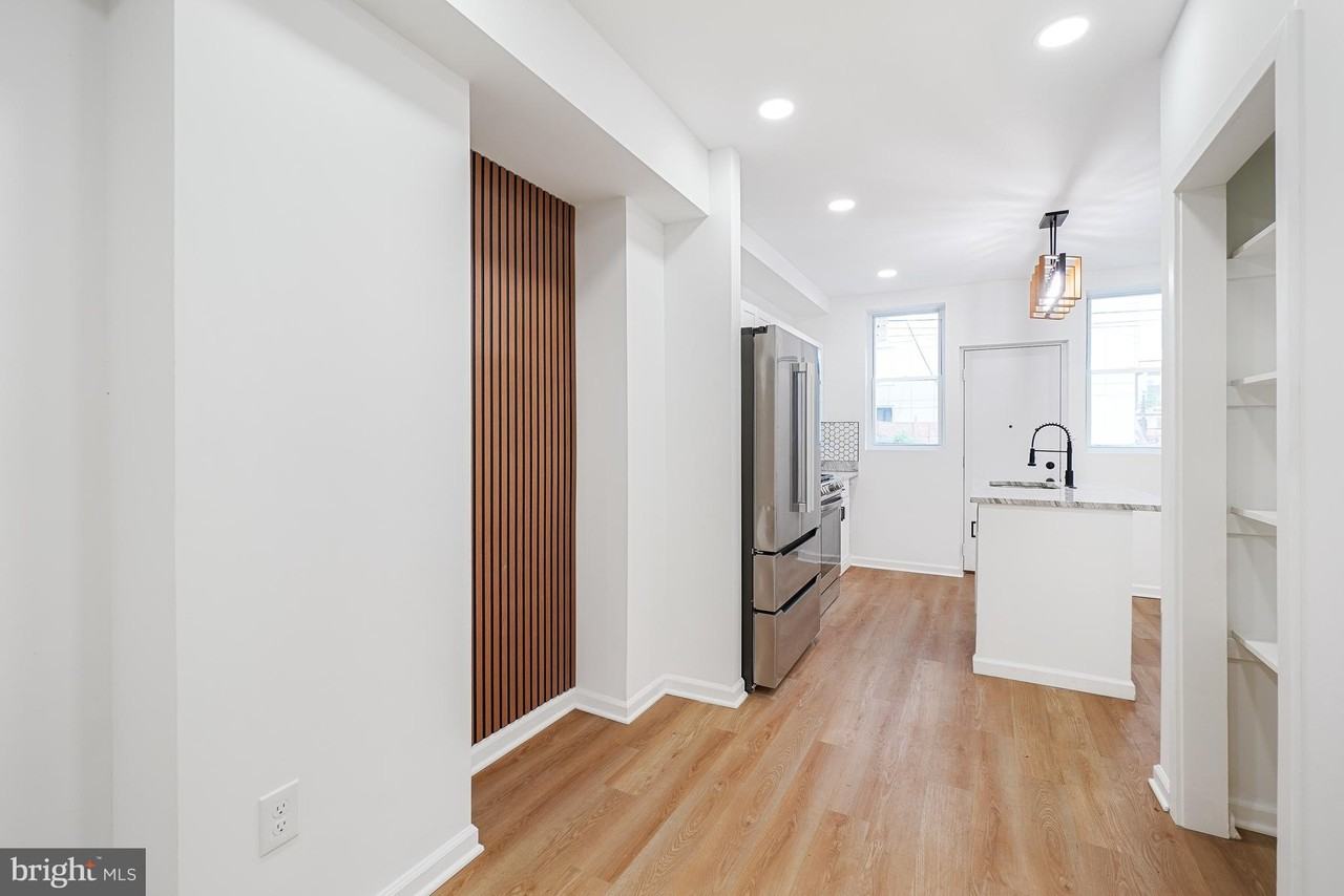 1721 L St Ne - Photo 7 of 30