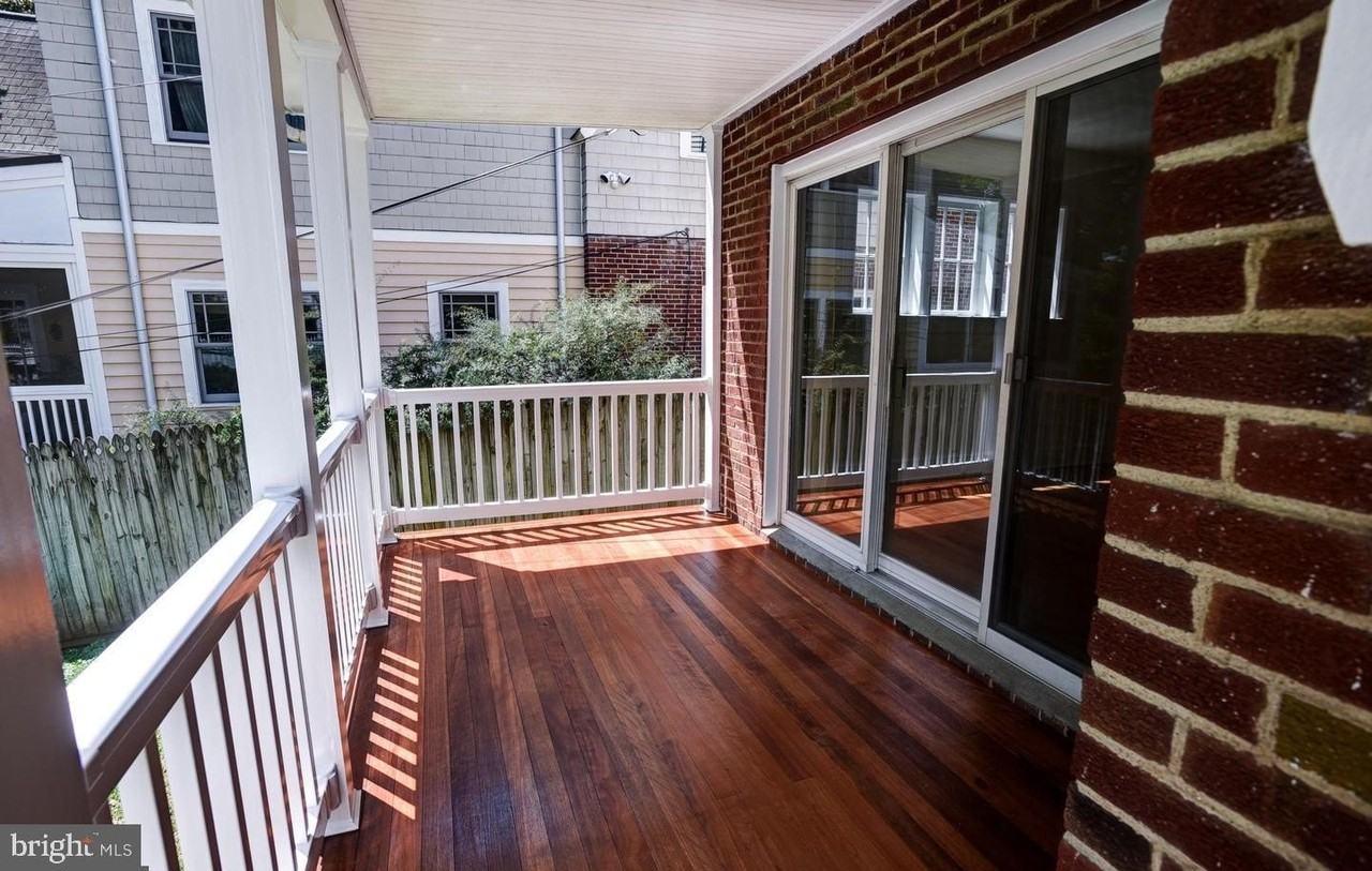 4633 Asbury Pl Nw - Photo 6 of 22