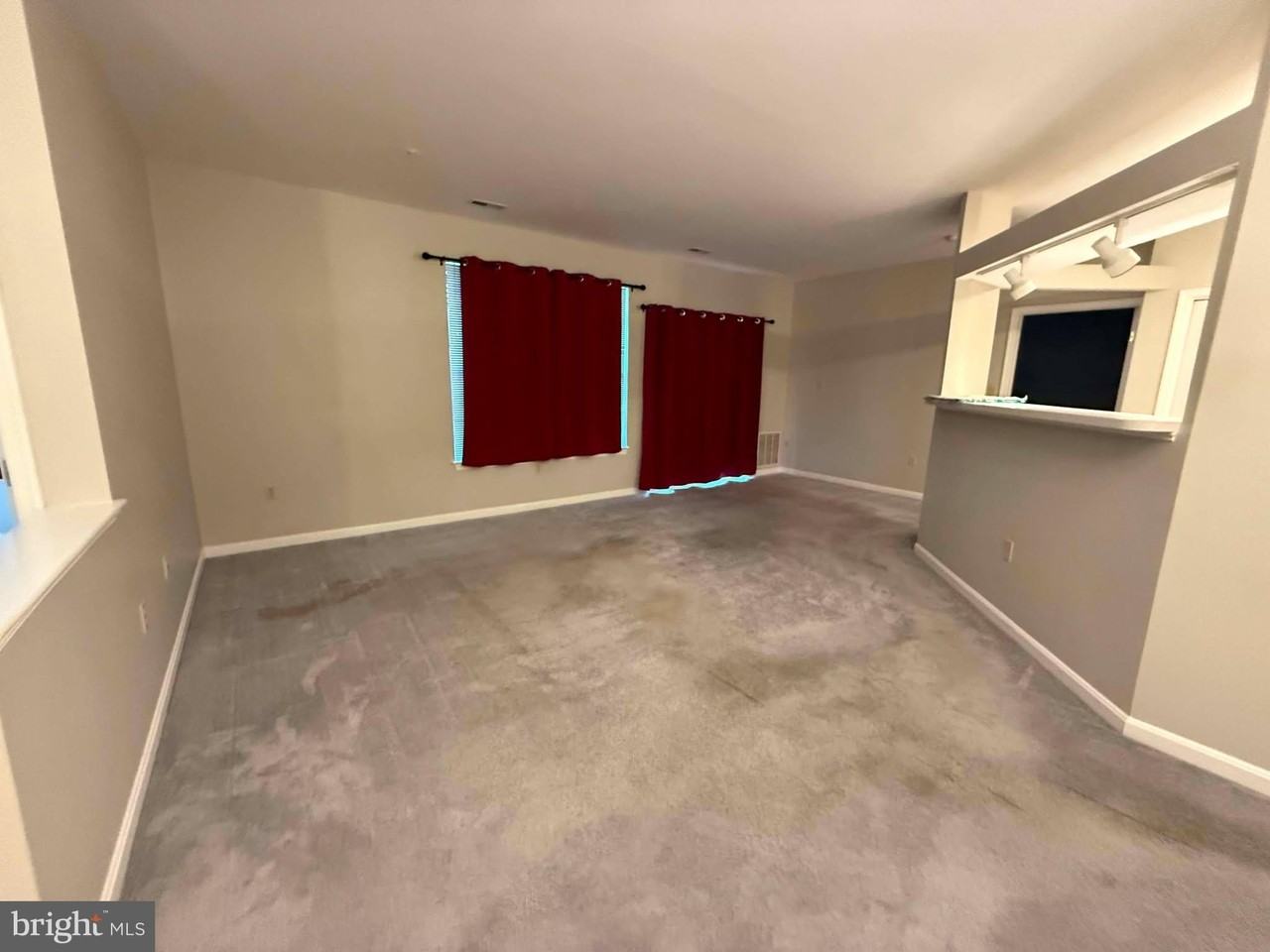 8204 Blue Heron Dr #1C - Photo 3 of 8