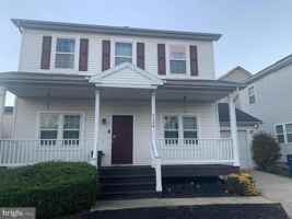 featured image of 7324 Willow Glen Way